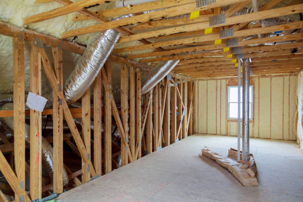 Best Insulation for Commercial Buildings  in Clear Lake, IA